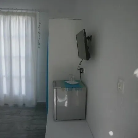 Gorgona Hotel Mylopotas Room photo
